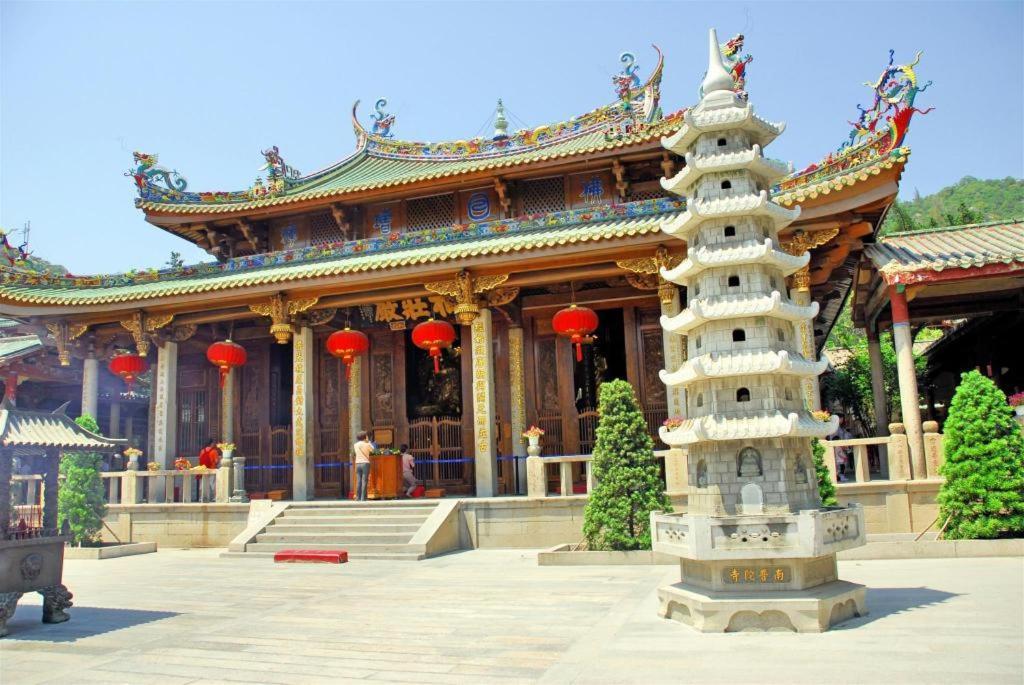Rezen Hotel Huaxia Сямън Екстериор снимка